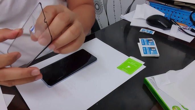 Which privacy screen protector or tempered glass should I get in 2024.