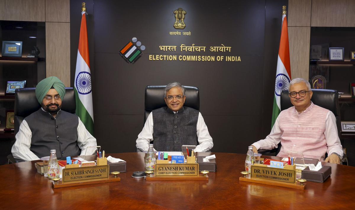 RJD Delegation Meets Election Commission, Raises Concerns Over Bihar’s SIR